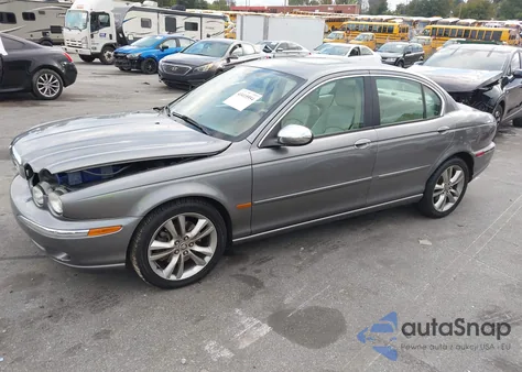 2007 Jaguar X-Type 3.0 из США, поврежденный, VIN SAJWA51A77WJ22522